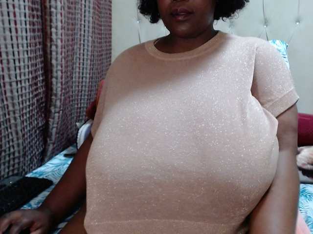 BustyBabeX