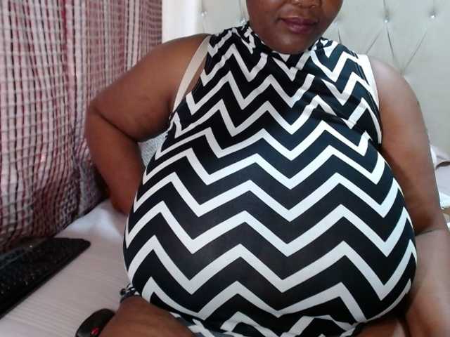 BustyBabeX live cam on BongaCams