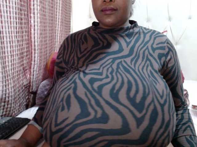 BustyBabeX