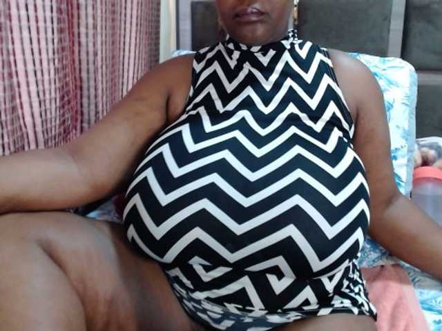 BustyBabeX live cam on BongaCams