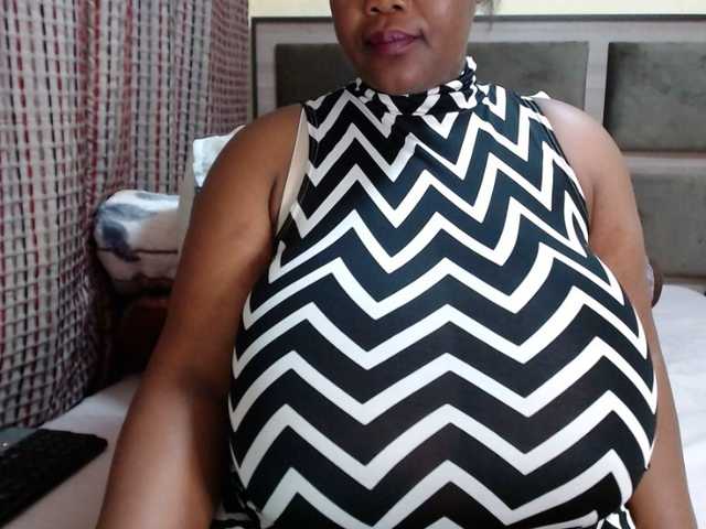BustyBabeX live cam on BongaCams