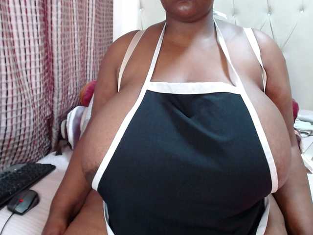 BustyBabeX live cam on BongaCams