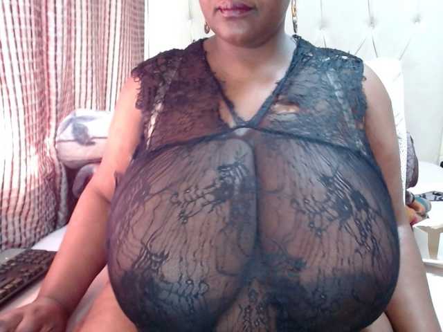 BustyBabeX