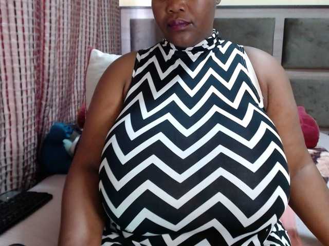 BustyBabeX live cam on BongaCams