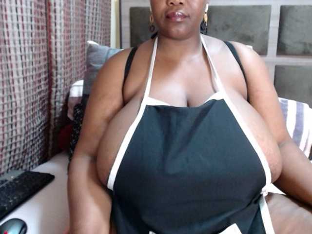 BustyBabeX, en vivo ahora en BongaCams