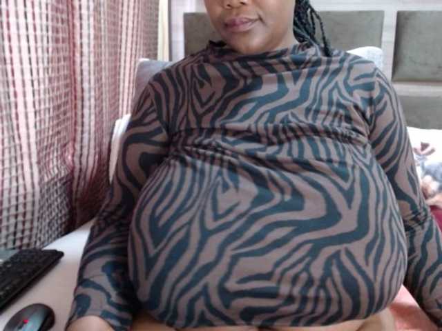 BustyBabeX live cam on BongaCams