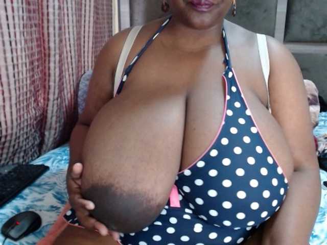 BustyBabeX live cam on BongaCams