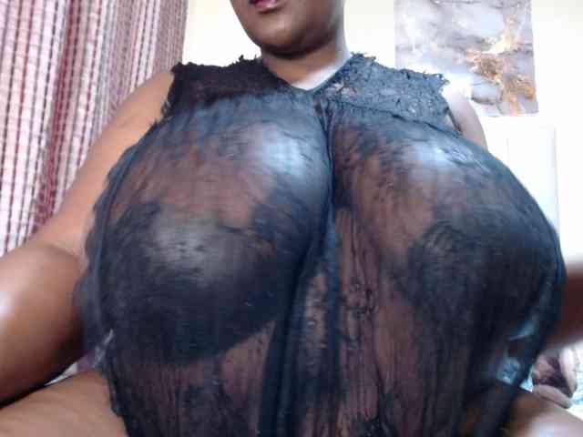 BustyBabeX webcam