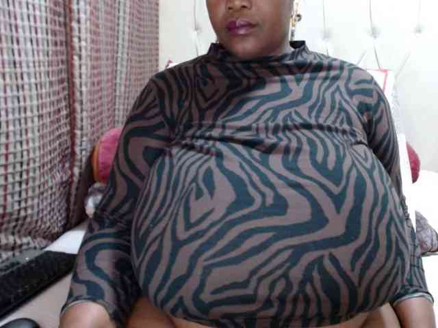 BustyBabeX webcam