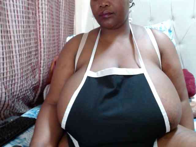 BustyBabeX webcam