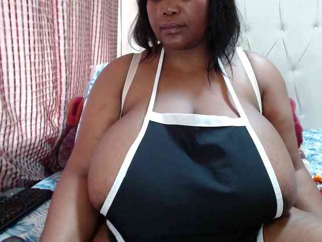 BustyBabeX webcam