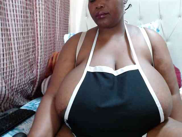 BustyBabeX webcam