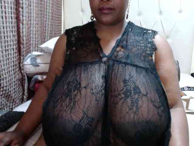 BustyBabeX webcam