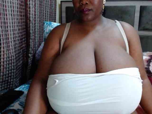 BustyBabeX webcam