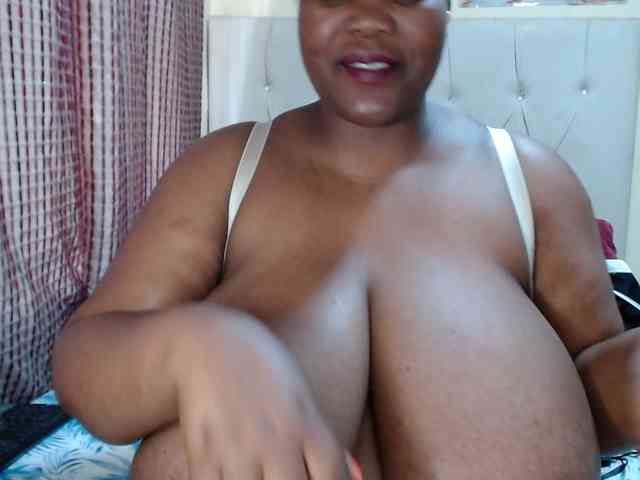 Model: BustyBabeX