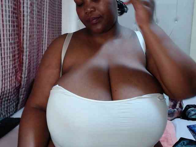 BustyBabeX webcam