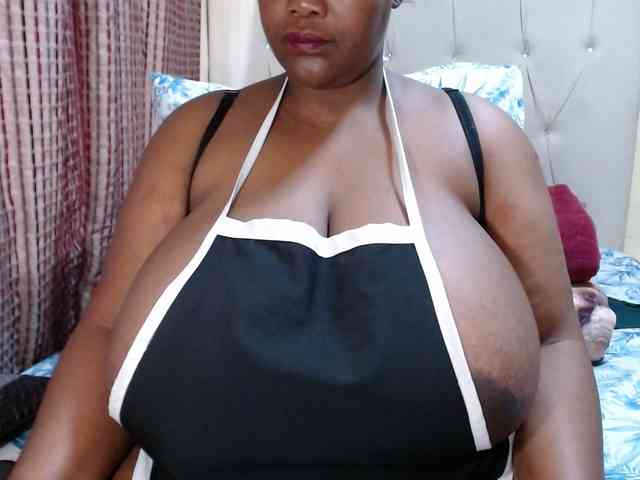 BustyBabeX webcam