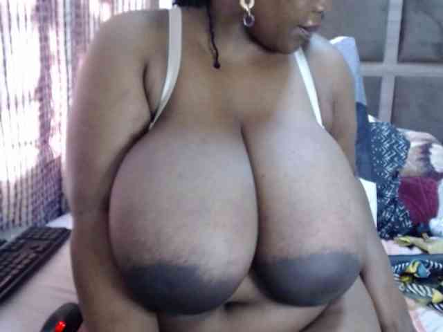 Model: BustyBabeX