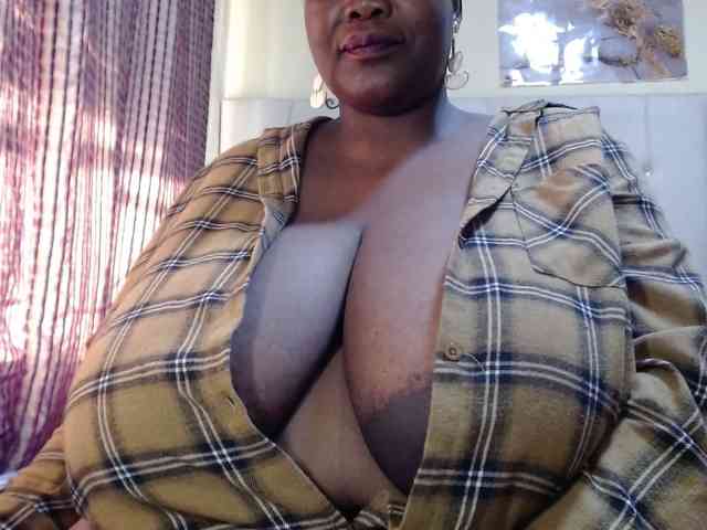 BustyBabeX webcam