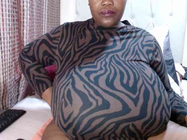 BustyBabeX webcam