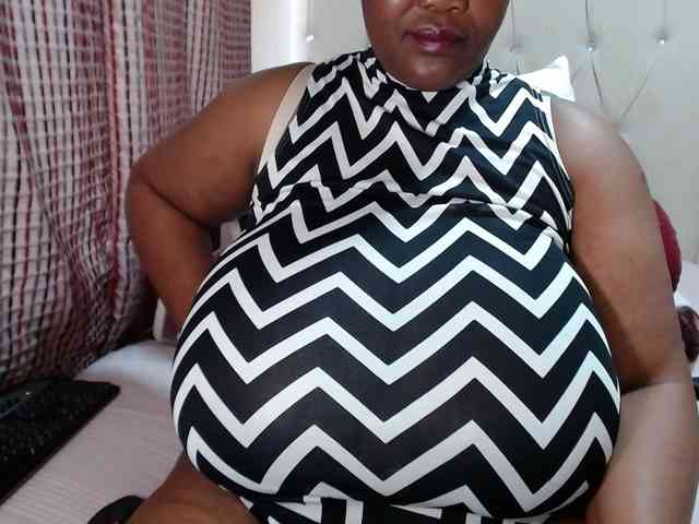 BustyBabeX webcam