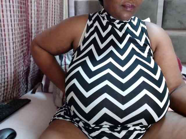 BustyBabeX webcam