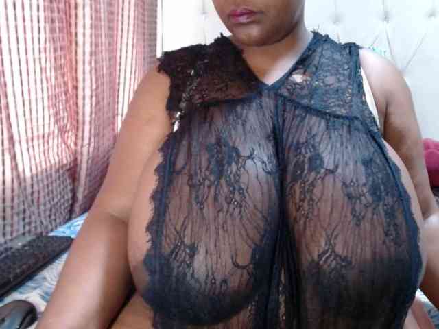 BustyBabeX webcam