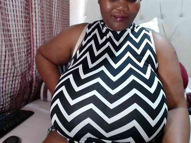 BustyBabeX webcam