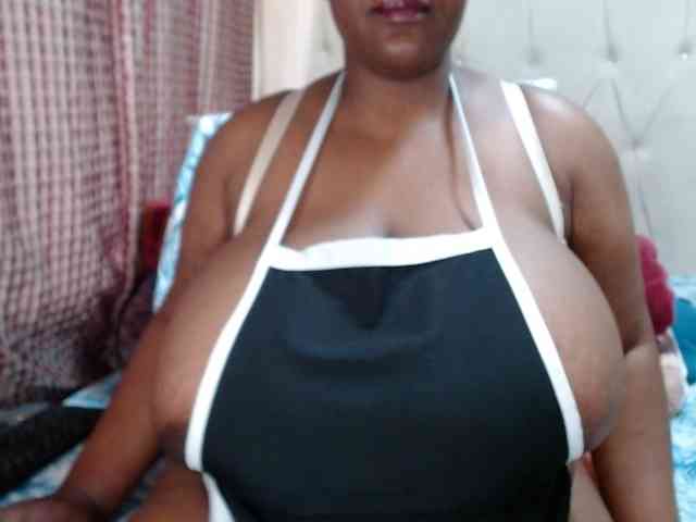 BustyBabeX webcam