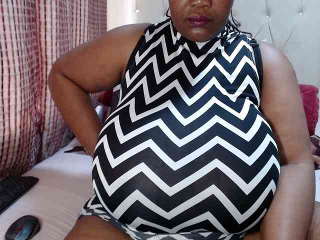 BustyBabeX webcam