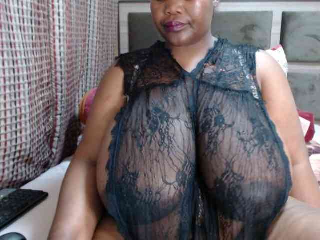 BustyBabeX webcam