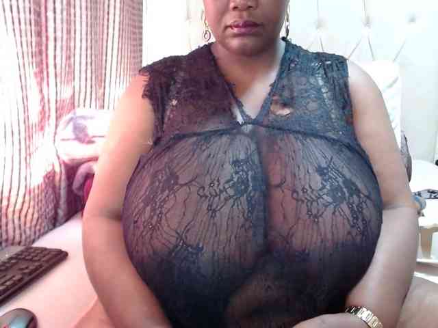 BustyBabeX webcam