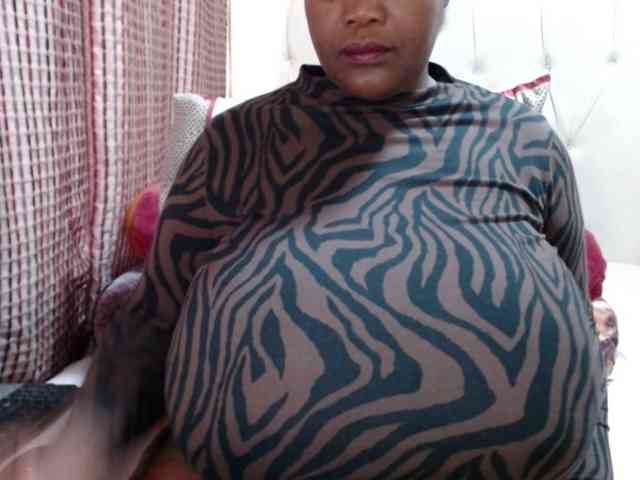 BustyBabeX webcam