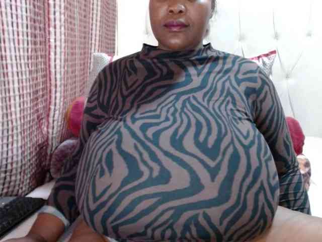 BustyBabeX webcam