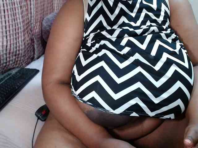 BustyBabeX webcam