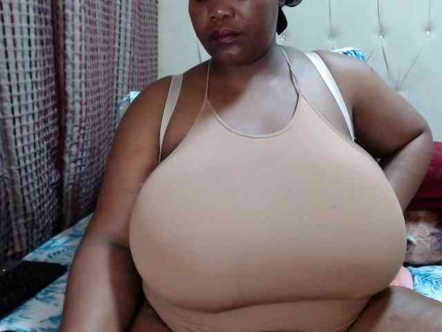 BustyBabeX webcam