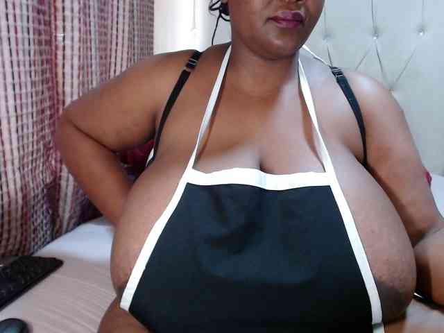 BustyBabeX webcam