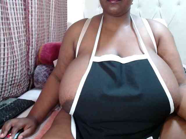 BustyBabeX webcam