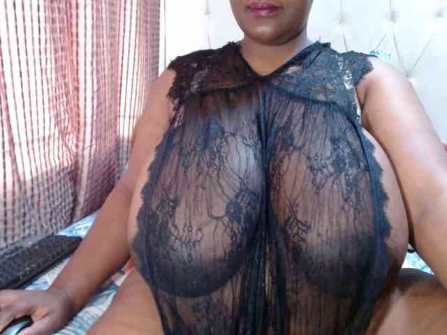 BustyBabeX webcam