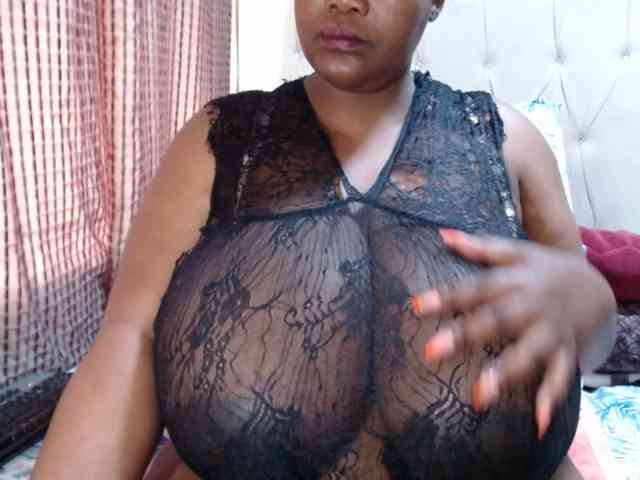BustyBabeX webcam