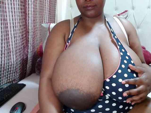 BustyBabeX webcam
