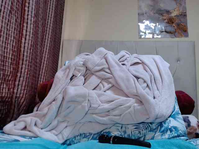 BustyBabeX webcam