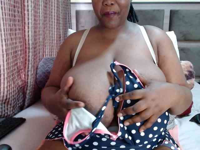 BustyBabeX webcam