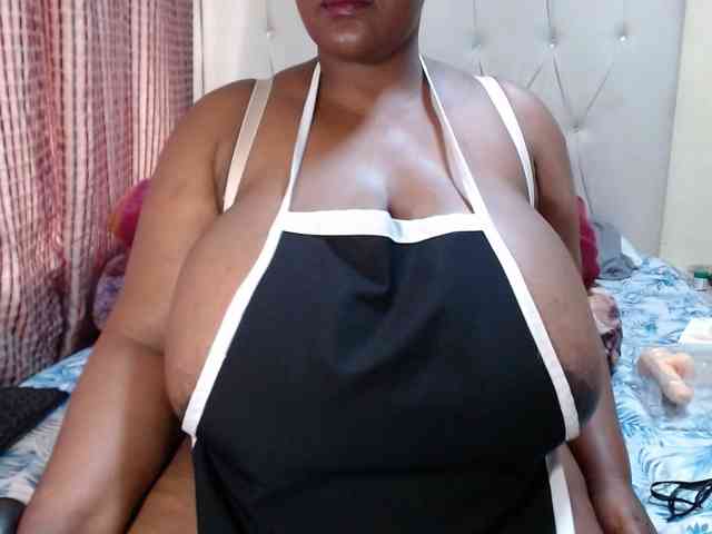 BustyBabeX webcam