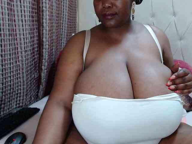 Model: BustyBabeX