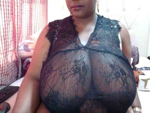 BustyBabeX webcam