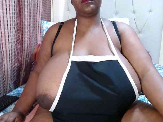 BustyBabeX webcam