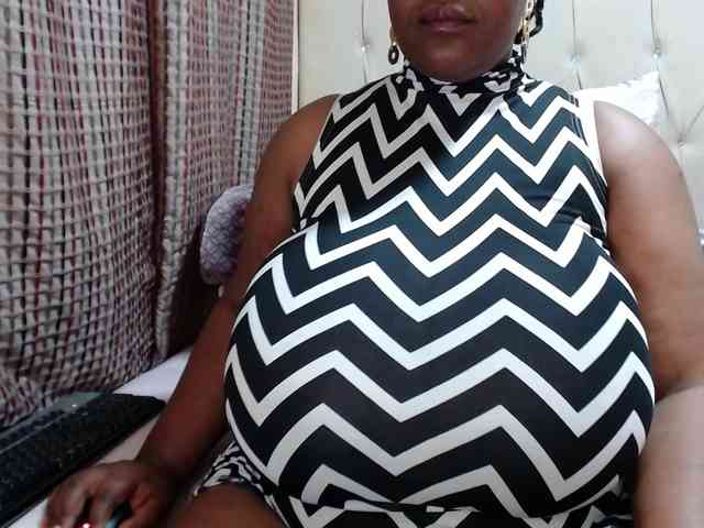 BustyBabeX webcam