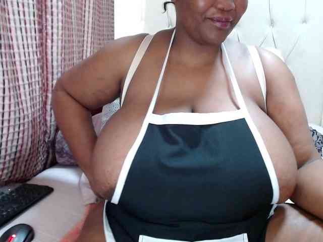 BustyBabeX webcam