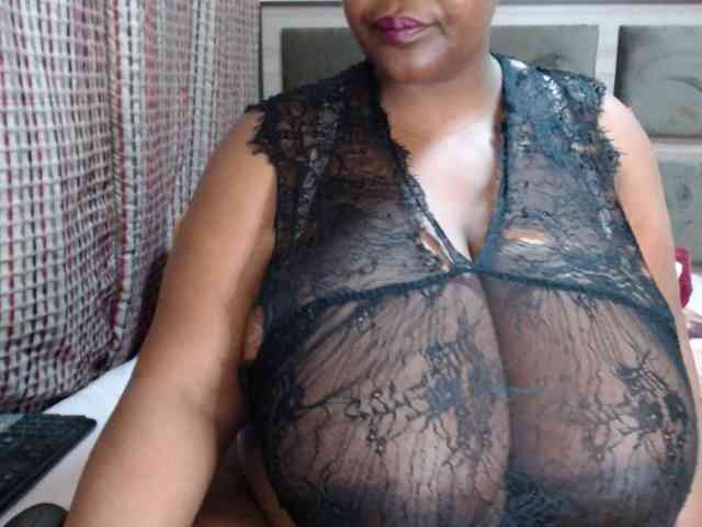 BustyBabeX webcam